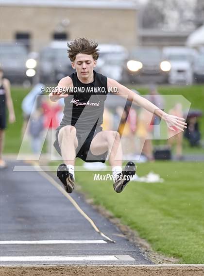 Thumbnail 1 in Delta @ Wapahani (Long Jump) photogallery.