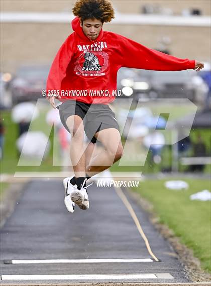 Thumbnail 3 in Delta @ Wapahani (Long Jump) photogallery.