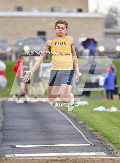 Thumbnail 2 in Delta @ Wapahani (Long Jump) photogallery.