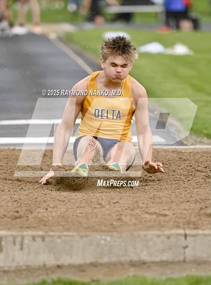 Thumbnail 2 in Delta @ Wapahani (Long Jump) photogallery.