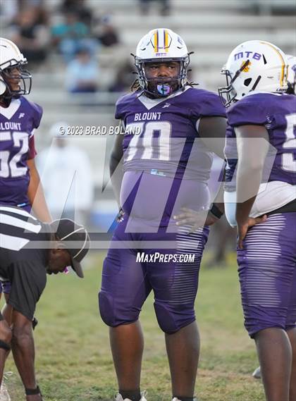 Thumbnail 1 in Citronelle @ Blount photogallery.