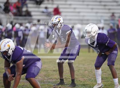 Thumbnail 2 in Citronelle @ Blount photogallery.