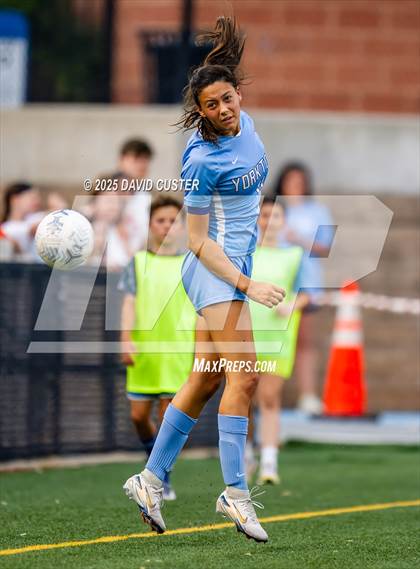 Thumbnail 3 in Washington-Liberty @ Yorktown (VHSL Region 6 Class D Final) photogallery.