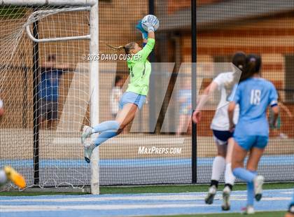 Thumbnail 3 in Washington-Liberty @ Yorktown (VHSL Region 6 Class D Final) photogallery.