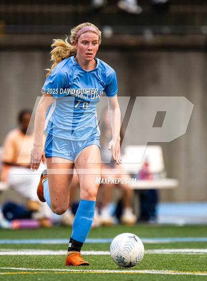 Thumbnail 3 in Washington-Liberty @ Yorktown (VHSL Region 6 Class D Final) photogallery.