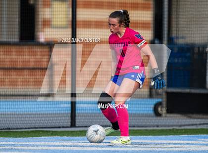 Thumbnail 3 in Washington-Liberty @ Yorktown (VHSL Region 6 Class D Final) photogallery.