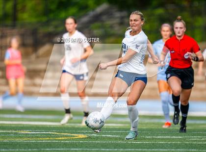 Thumbnail 3 in Washington-Liberty @ Yorktown (VHSL Region 6 Class D Final) photogallery.