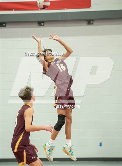 Thumbnail 1 in Marcos de Niza vs. Mountain Pointe (Cactus State Classic) photogallery.