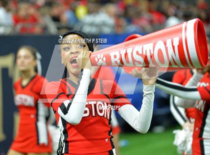 Thumbnail 2 in Ruston vs. Destrehan (LHSAA Div I Non-Select Final) photogallery.