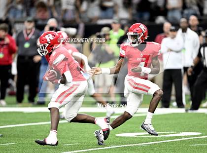 Thumbnail 3 in Ruston vs. Destrehan (LHSAA Div I Non-Select Final) photogallery.