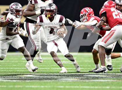 Thumbnail 1 in Ruston vs. Destrehan (LHSAA Div I Non-Select Final) photogallery.