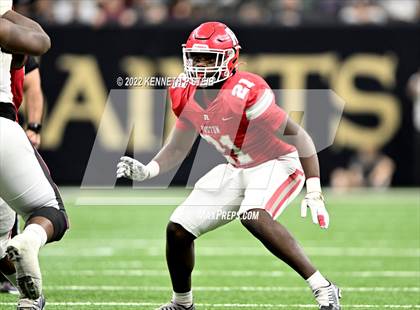Thumbnail 1 in Ruston vs. Destrehan (LHSAA Div I Non-Select Final) photogallery.