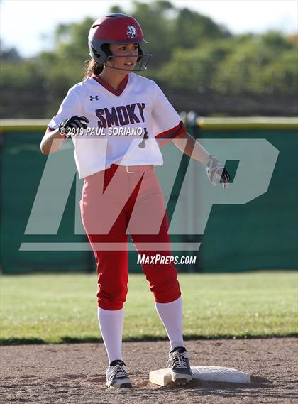 Thumbnail 3 in Eaglecrest @ Smoky Hill photogallery.