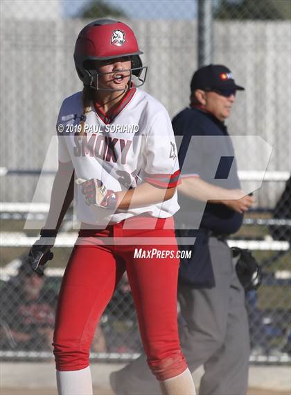 Thumbnail 3 in Eaglecrest @ Smoky Hill photogallery.