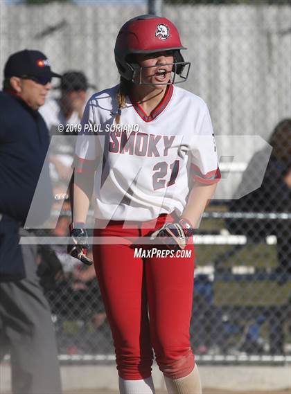 Thumbnail 2 in Eaglecrest @ Smoky Hill photogallery.