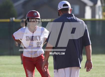 Thumbnail 1 in Eaglecrest @ Smoky Hill photogallery.