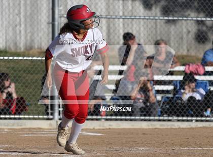 Thumbnail 3 in Eaglecrest @ Smoky Hill photogallery.