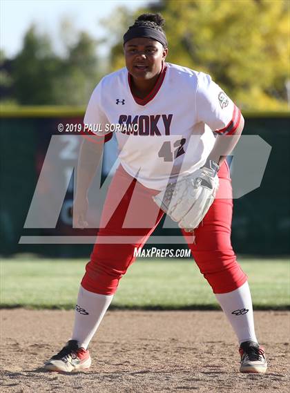 Thumbnail 2 in Eaglecrest @ Smoky Hill photogallery.