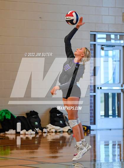 Thumbnail 1 in College Station vs Brenham photogallery.