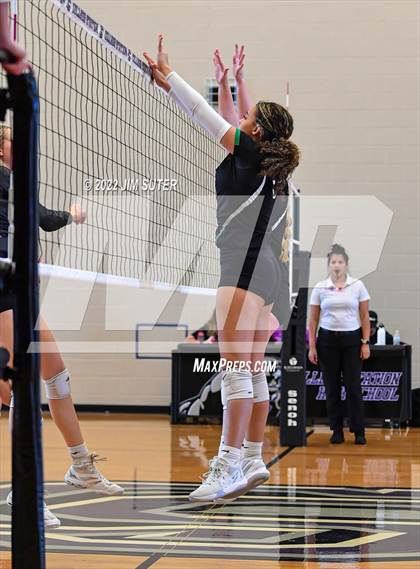 Thumbnail 3 in College Station vs Brenham photogallery.