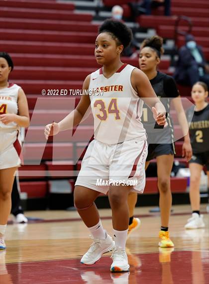 Thumbnail 2 in Sprayberry @ Lassiter photogallery.