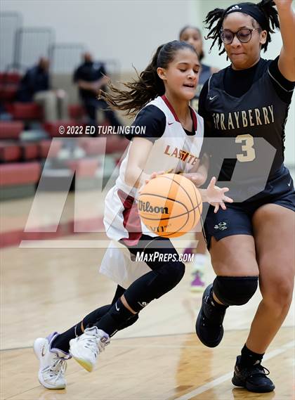 Thumbnail 1 in Sprayberry @ Lassiter photogallery.