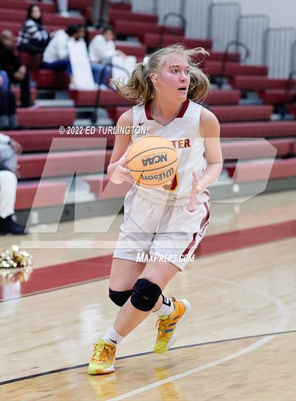 Thumbnail 1 in Sprayberry @ Lassiter photogallery.