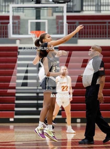 Thumbnail 1 in Sprayberry @ Lassiter photogallery.