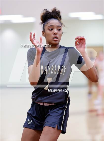 Thumbnail 3 in Sprayberry @ Lassiter photogallery.