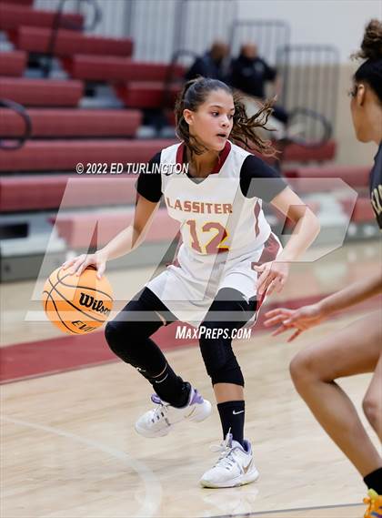Thumbnail 1 in Sprayberry @ Lassiter photogallery.