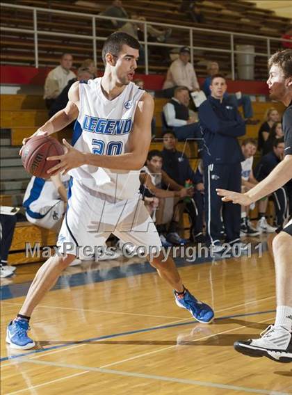 Thumbnail 2 in Arapahoe vs. Legend photogallery.