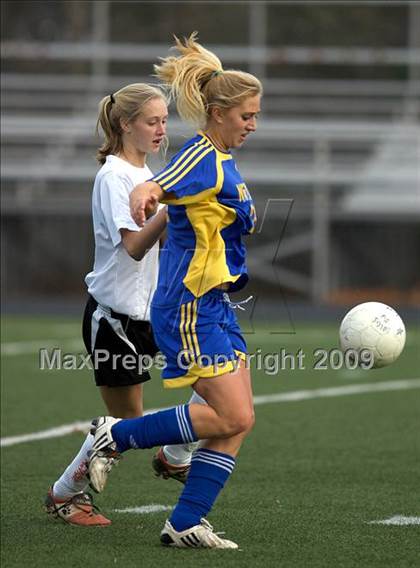 Thumbnail 3 in Newtown @ Shelton (CIAC Class LL 2nd round) photogallery.