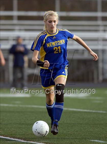Thumbnail 2 in Newtown @ Shelton (CIAC Class LL 2nd round) photogallery.