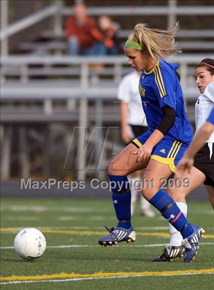 Thumbnail 2 in Newtown @ Shelton (CIAC Class LL 2nd round) photogallery.