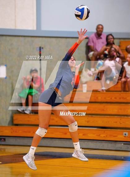 Thumbnail 1 in Calaveras @ Cosumnes Oaks photogallery.