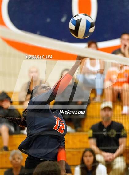 Thumbnail 3 in Calaveras @ Cosumnes Oaks photogallery.