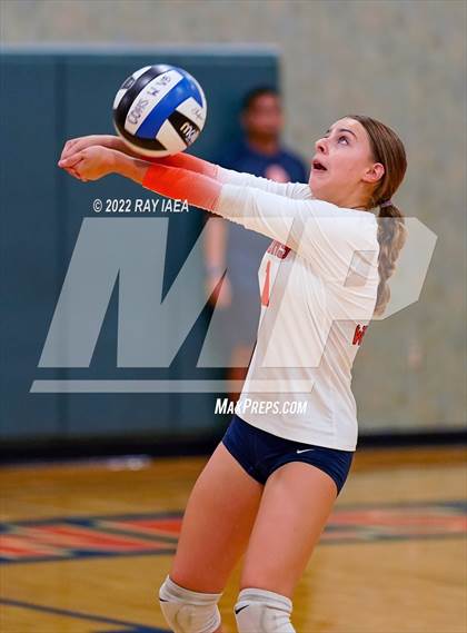 Thumbnail 1 in Calaveras @ Cosumnes Oaks photogallery.