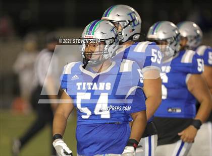 Thumbnail 3 in Mater Dei Catholic @ Eastlake photogallery.