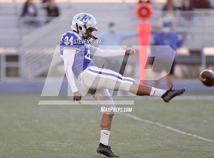 Thumbnail 2 in Mater Dei Catholic @ Eastlake photogallery.