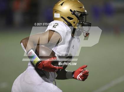 Thumbnail 3 in Mater Dei Catholic @ Eastlake photogallery.