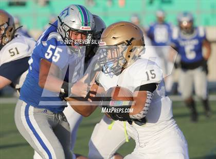 Thumbnail 1 in Mater Dei Catholic @ Eastlake photogallery.