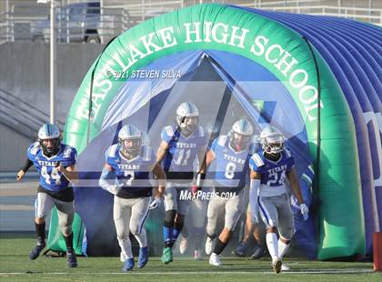 Thumbnail 3 in Mater Dei Catholic @ Eastlake photogallery.