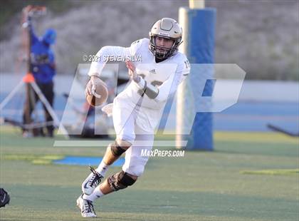 Thumbnail 2 in Mater Dei Catholic @ Eastlake photogallery.
