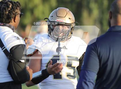 Thumbnail 2 in Mater Dei Catholic @ Eastlake photogallery.