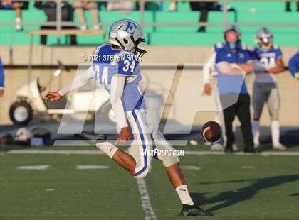 Thumbnail 1 in Mater Dei Catholic @ Eastlake photogallery.