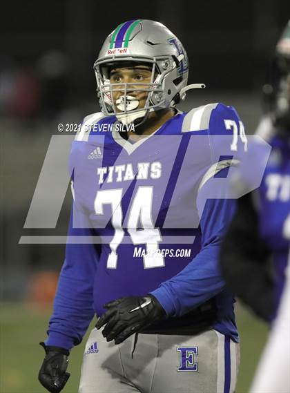 Thumbnail 1 in Mater Dei Catholic @ Eastlake photogallery.
