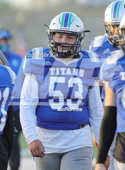 Thumbnail 3 in Mater Dei Catholic @ Eastlake photogallery.
