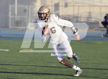 Thumbnail 3 in Mater Dei Catholic @ Eastlake photogallery.