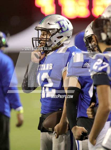 Thumbnail 1 in Mater Dei Catholic @ Eastlake photogallery.