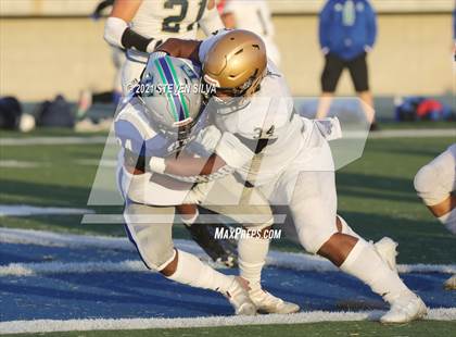 Thumbnail 3 in Mater Dei Catholic @ Eastlake photogallery.